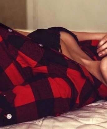 Искусная и страстная любовница приглашает в гости и предлагает незабываемое время в интимной обстановке. Буду нежной и горячей, как ты захочешь. Позволь себе немного удовольствия! 7562, 26 лет